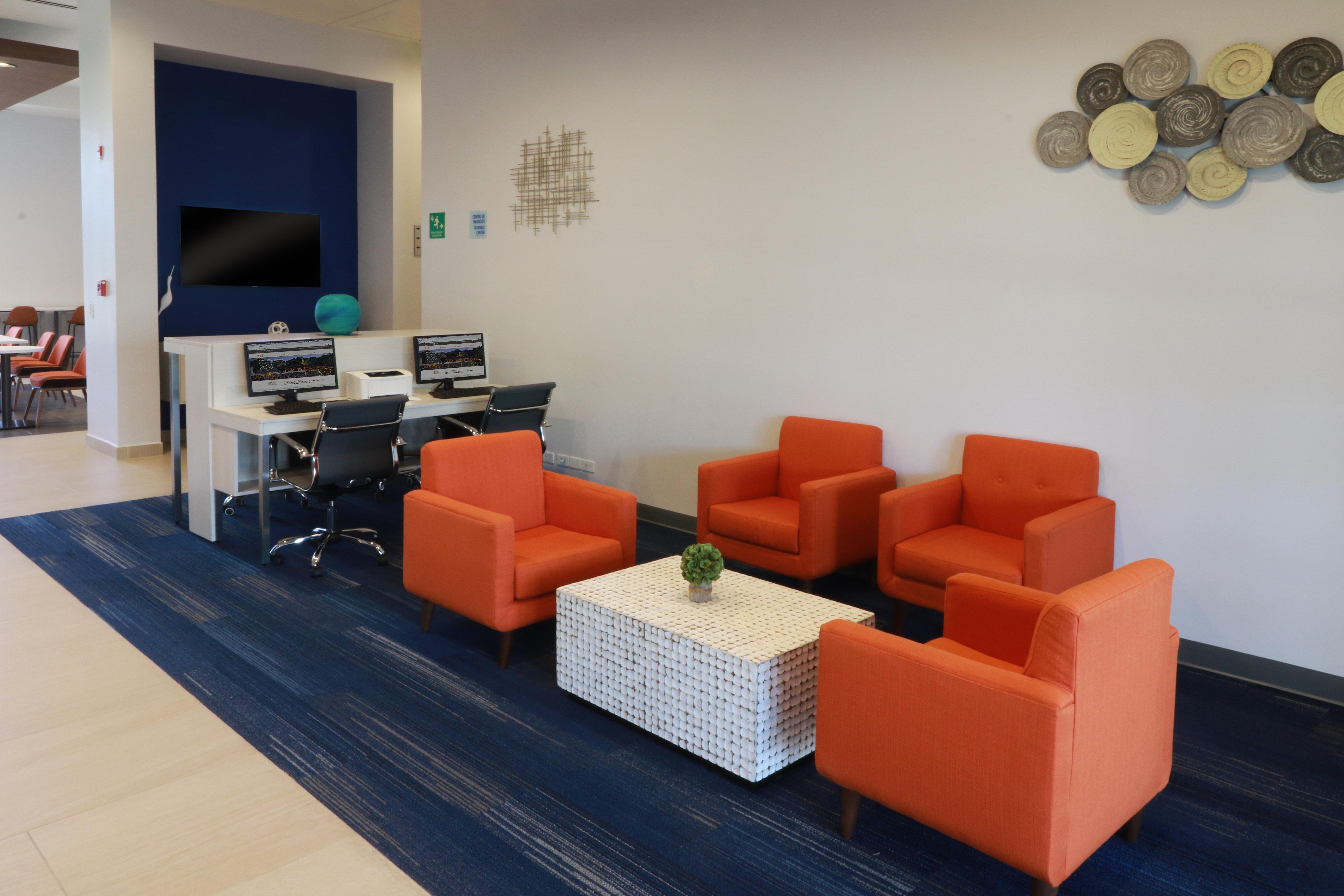 Holiday Inn Express & Suites - Ensenada Centro By Ihg Екстер'єр фото