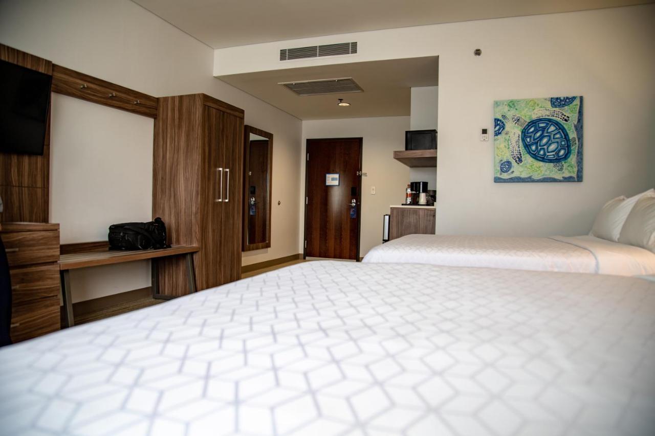 Holiday Inn Express & Suites - Ensenada Centro By Ihg Екстер'єр фото